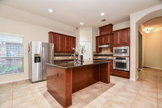 2114 Ascot Ln, Sugar Land, TX 77479