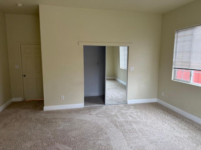 881 Douglas St, West Sacramento, CA 95605