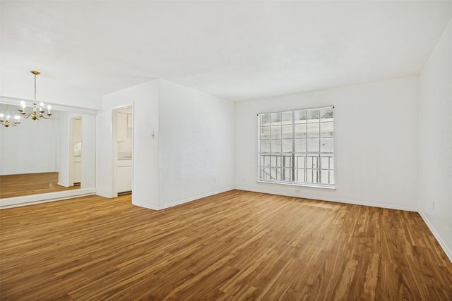 12888 Montfort Drive G-227, Dallas, TX 75230