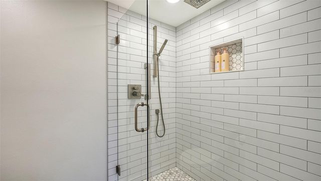 1212 BENJAMIN FRANKLIN DRIVE 604, Sarasota, FL 34236