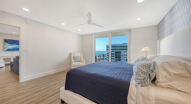 1212 BENJAMIN FRANKLIN DRIVE 604, Sarasota, FL 34236