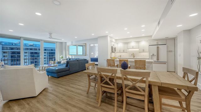 1212 BENJAMIN FRANKLIN DRIVE 604, Sarasota, FL 34236