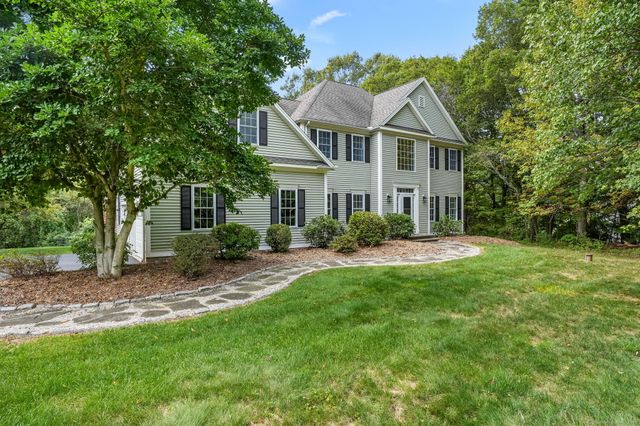 24 Pine Tree Hill Road, Newtown, CT 06470