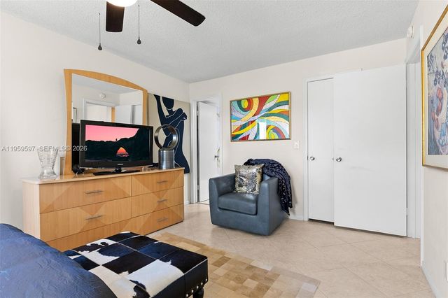 130 NE 26th Ave 4040, Boynton Beach, FL 33435