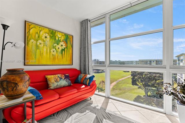 130 NE 26th Ave 4040, Boynton Beach, FL 33435