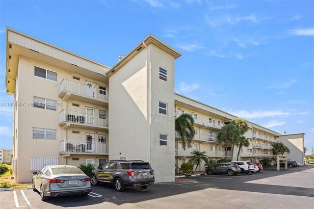 130 NE 26th Ave 4040, Boynton Beach, FL 33435