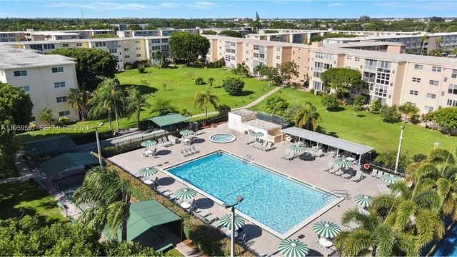 130 NE 26th Ave 4040, Boynton Beach, FL 33435