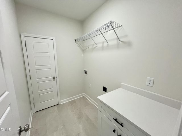 303 Creeks Edge Drive, Pikeville, NC 27863