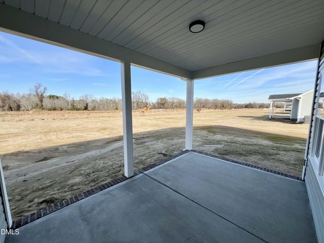 303 Creeks Edge Drive, Pikeville, NC 27863