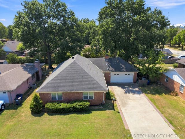 5710 E 44th Street, Tulsa, OK 74135