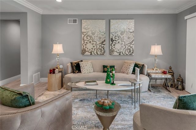 9208 Buell, Downey, CA 90241