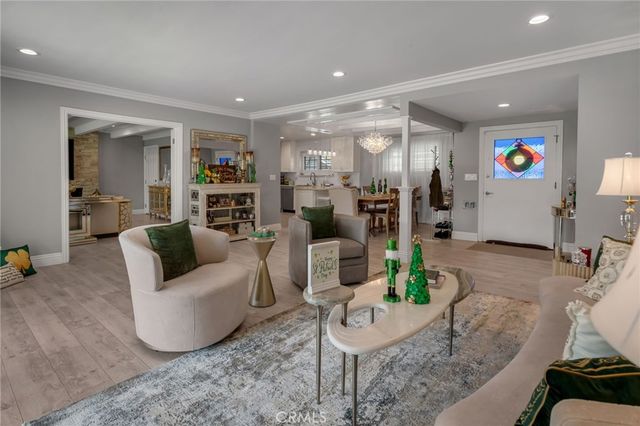 9208 Buell, Downey, CA 90241