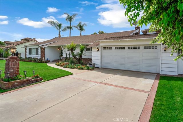 9208 Buell, Downey, CA 90241