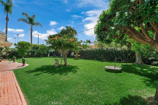 9208 Buell, Downey, CA 90241