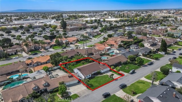 9208 Buell, Downey, CA 90241