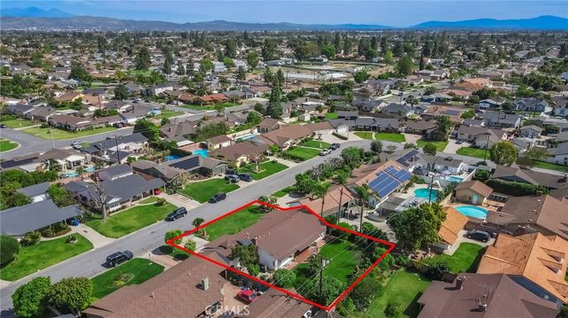 9208 Buell, Downey, CA 90241