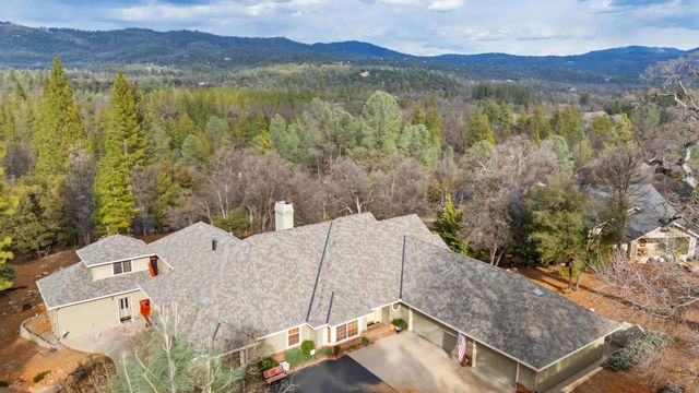 14186 Stanton Circle, Sonora, CA 95370