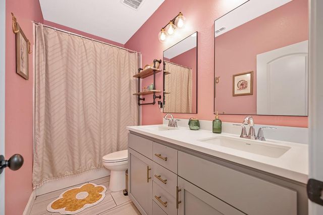 993 Hopkins St, Lincoln, CA 95648