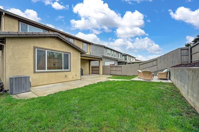 993 Hopkins St, Lincoln, CA 95648