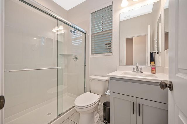 993 Hopkins St, Lincoln, CA 95648