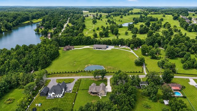 716 Butler Rd, Portland, TN 37148
