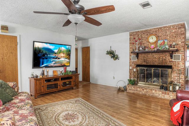 1503 Silver Fox, Pine Bluff, AR 71603