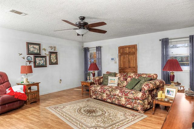 1503 Silver Fox, Pine Bluff, AR 71603