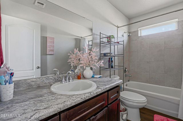 14541 MESCAL BEAN Court, El Paso, TX 79928