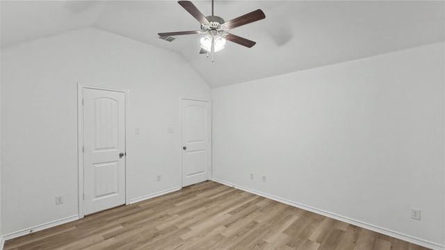 314 Rolling Meadow Drive, Wilmer, TX 75172