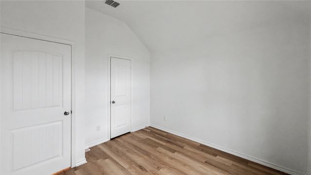 314 Rolling Meadow Drive, Wilmer, TX 75172