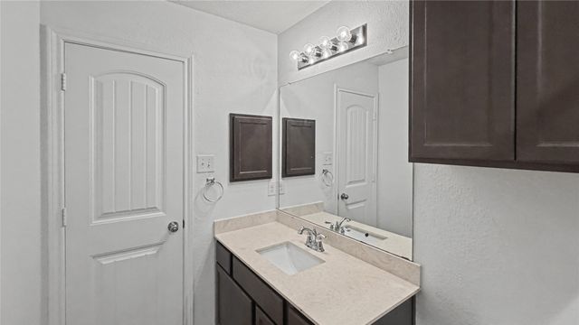 314 Rolling Meadow Drive, Wilmer, TX 75172