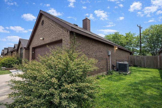 314 Rolling Meadow Drive, Wilmer, TX 75172