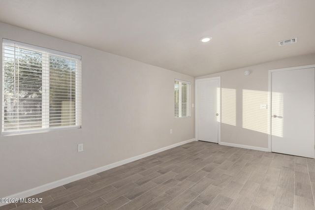 4612 S 16th Avenue, Tucson, AZ 85714