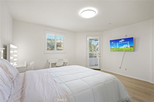13031 Villosa Place 422, Playa Vista, CA 90094
