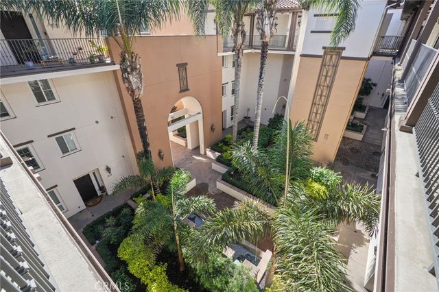 13031 Villosa Place 422, Playa Vista, CA 90094