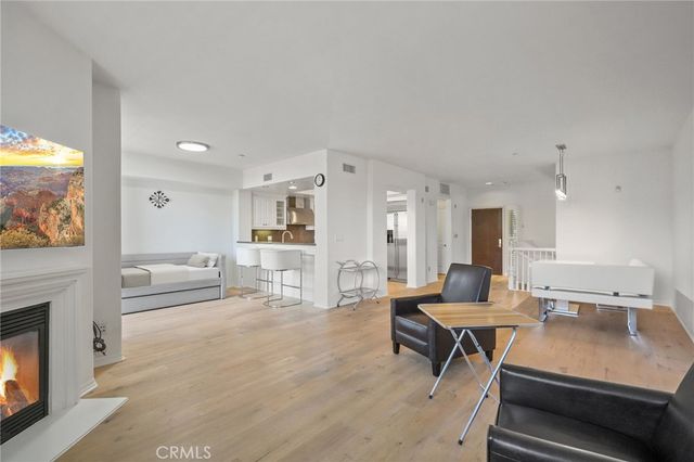 13031 Villosa Place 422, Playa Vista, CA 90094