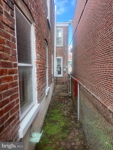 1320 MARYLAND AVE, Wilmington, DE 19805