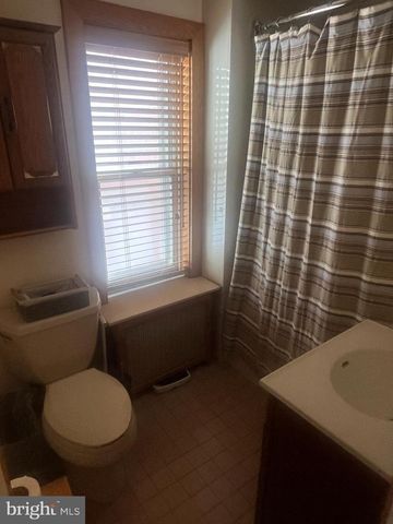 1320 MARYLAND AVE, Wilmington, DE 19805