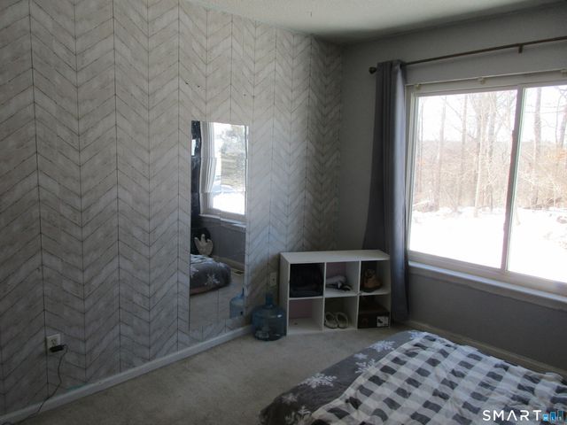 629 Longfellow Drive 629, Branford, CT 06405