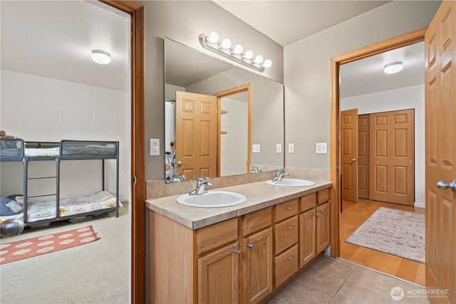 28119 153rd Avenue SE, Kent, WA 98042