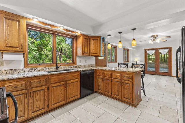 S68W17886 East DRIVE, Muskego, WI 53150
