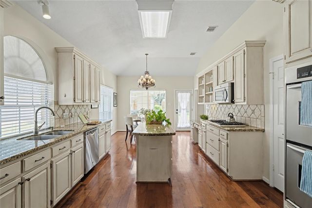 4027 Austin Meadow Drive, Sugar Land, TX 77479