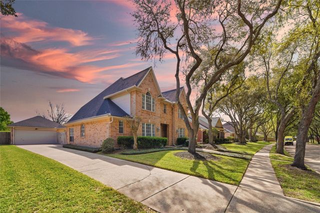 4027 Austin Meadow Drive, Sugar Land, TX 77479
