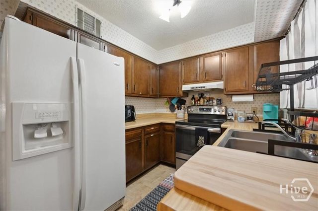 2220 E Victory Drive 6, Savannah, GA 31404
