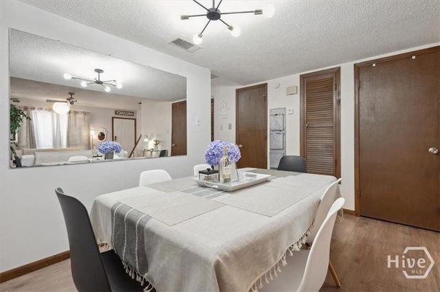 2220 E Victory Drive 6, Savannah, GA 31404