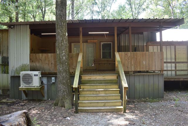 70 Green Head Lane, Altheimer, AR 72004