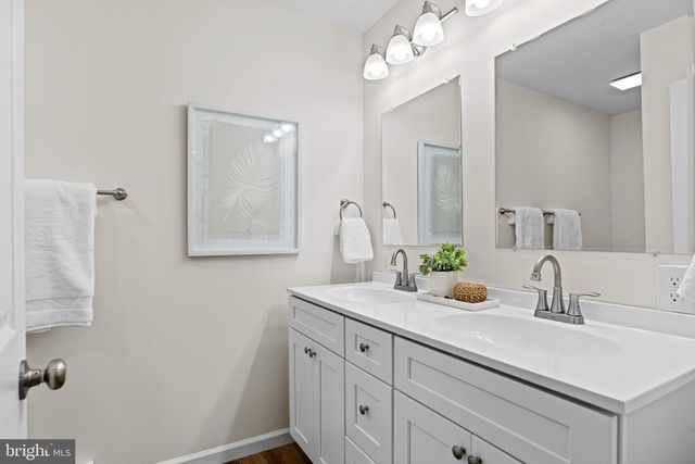 560 HILL CHURCH RD, Hummelstown, PA 17036