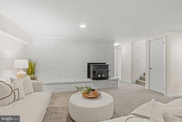 560 HILL CHURCH RD, Hummelstown, PA 17036