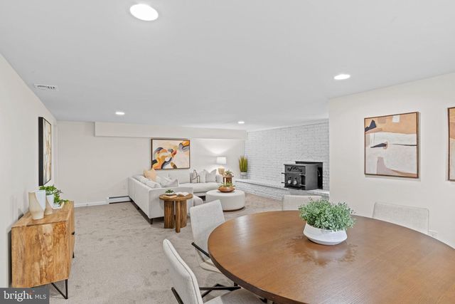 560 HILL CHURCH RD, Hummelstown, PA 17036