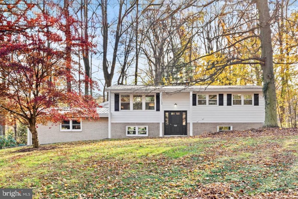 560 HILL CHURCH RD, Hummelstown, PA 17036